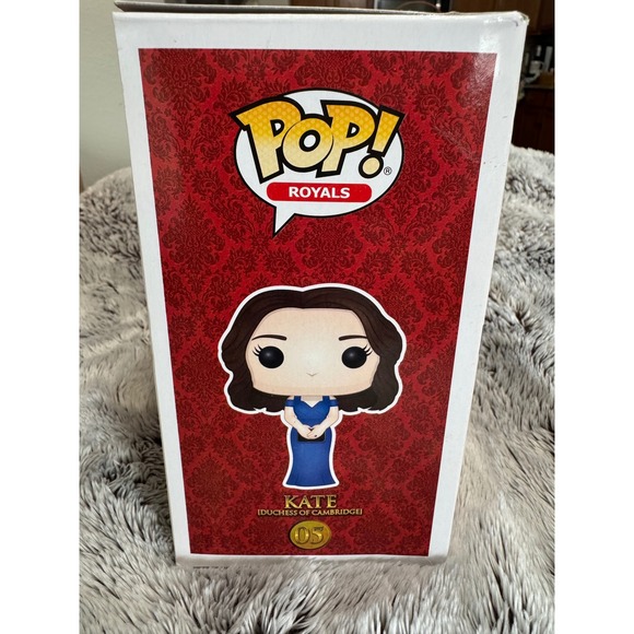 Funko Pop Royals Kate Duchess of Cambridge Vinyl Figure 05 - Picture 4 of 7